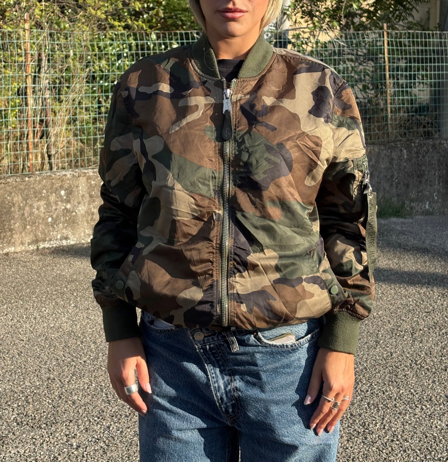 BOMBER ALPHA INDUSTRIES