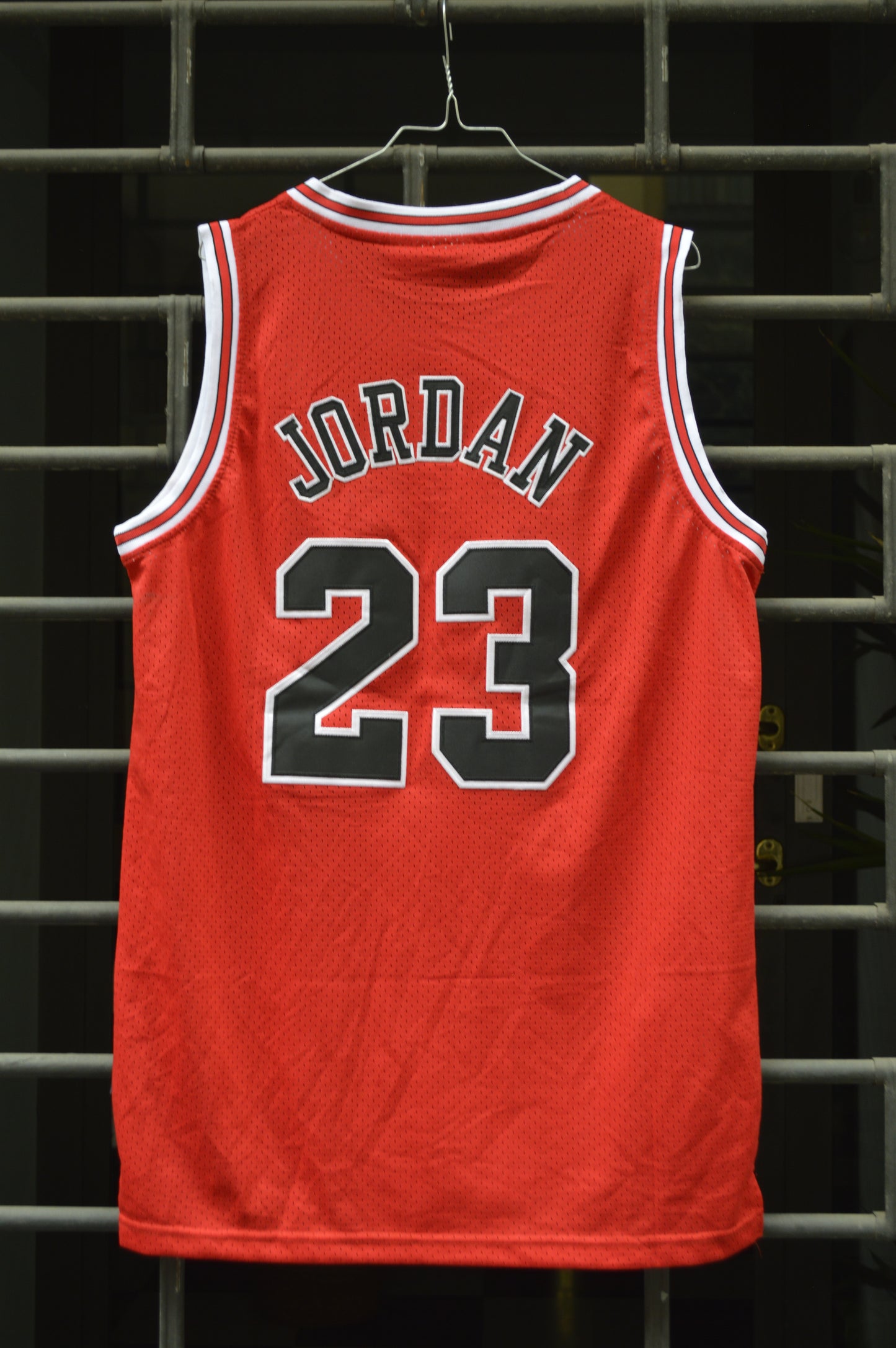 BULLS JORDAN JERSEY